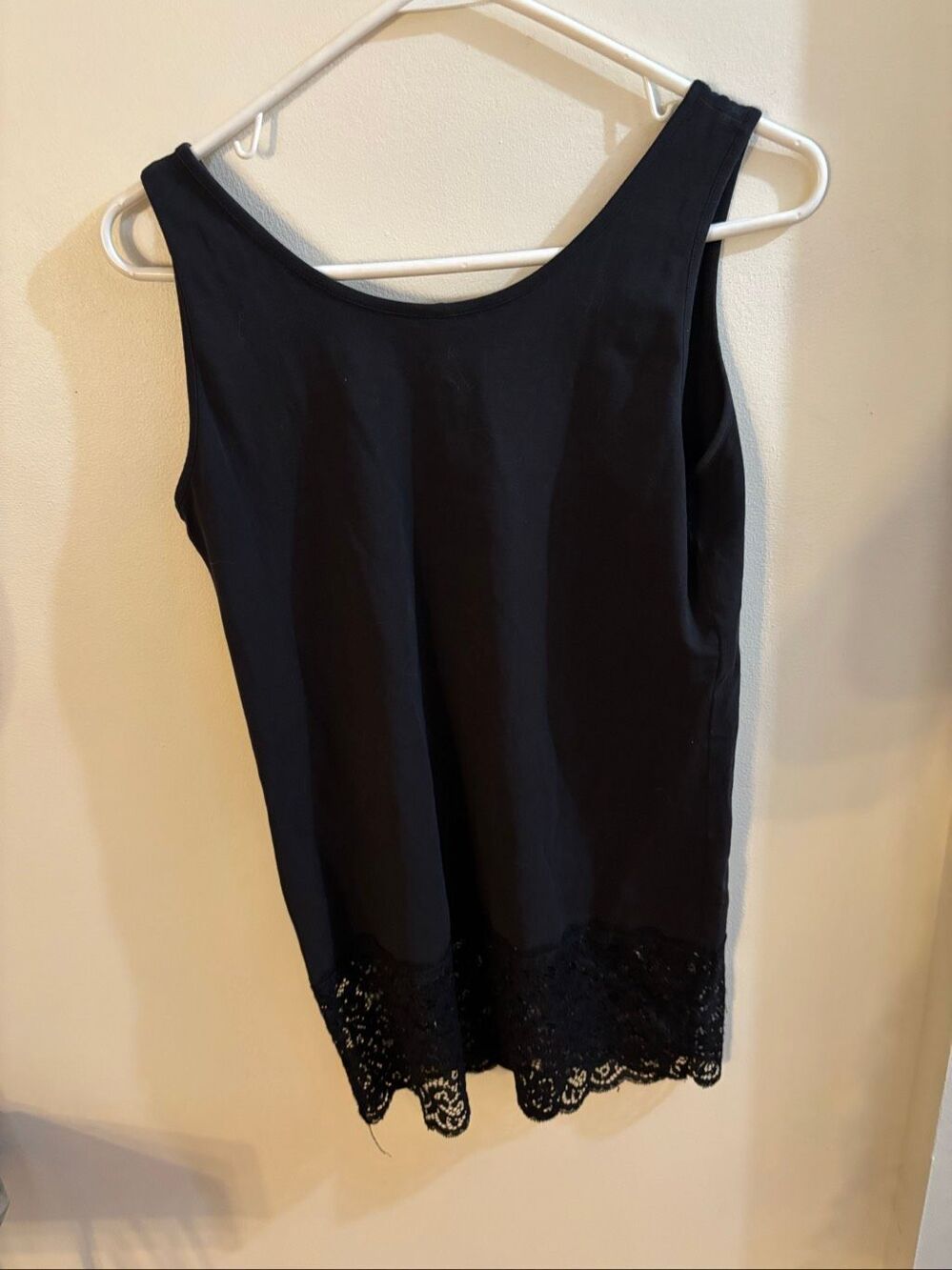 Ruby Ribbon Cami - Picture 4 of 4